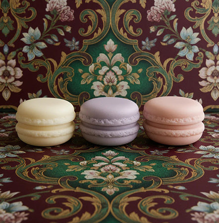 Beeswax & Soy Teacup Candle with Macarons Gift Set – Lavender, Vanilla & Rose
